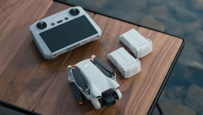 Квадрокоптер DJI Mini 3 Fly More Combo (DJI RC) фото 2