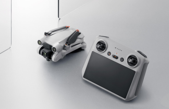 Квадрокоптер DJI Mini 3 Pro (DJI RC)